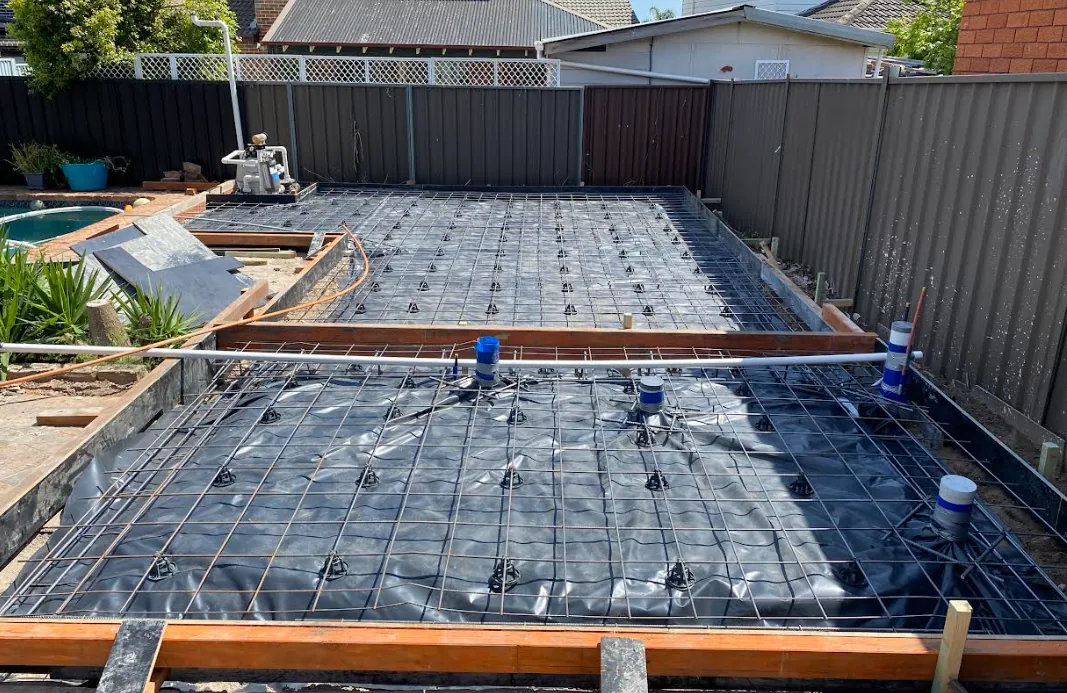 Formwork, membrane and reinforcement mesh set out ready for a slab pour
